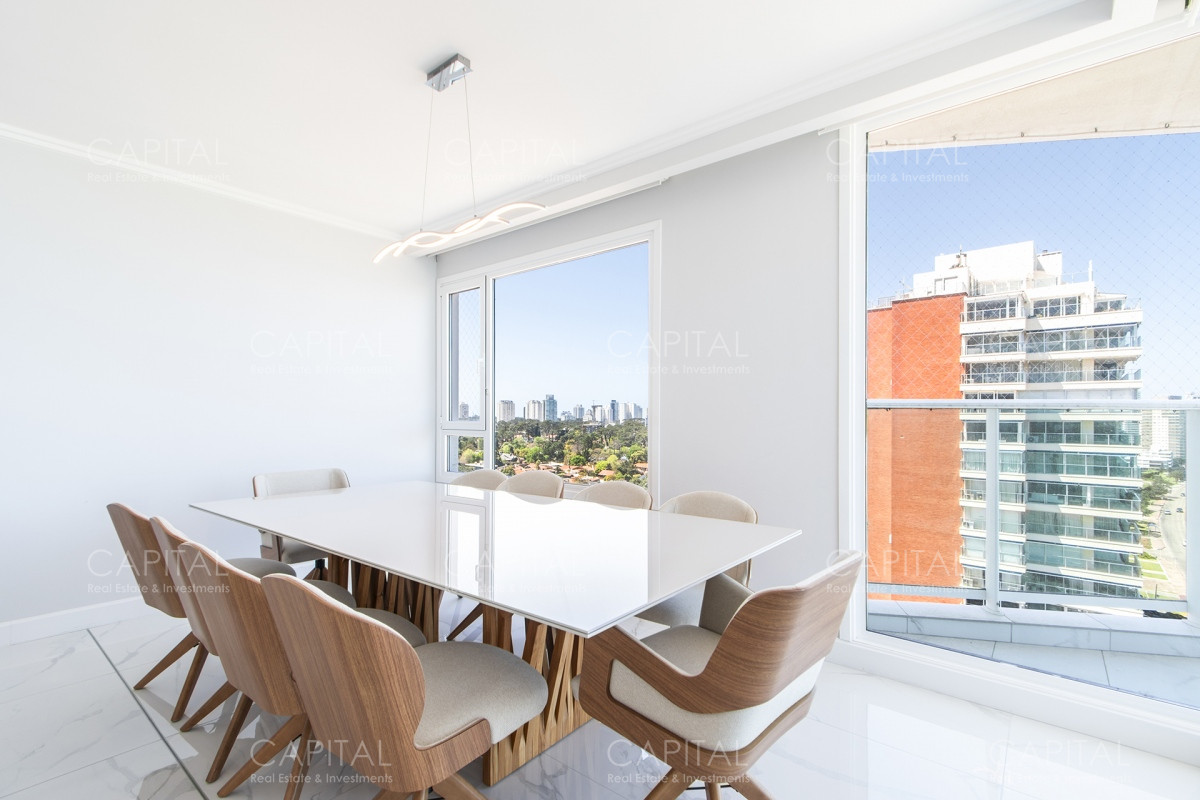 Paramount De Tres Dormitorios En Suites + Dependencia En Alquiler · Foto 8
