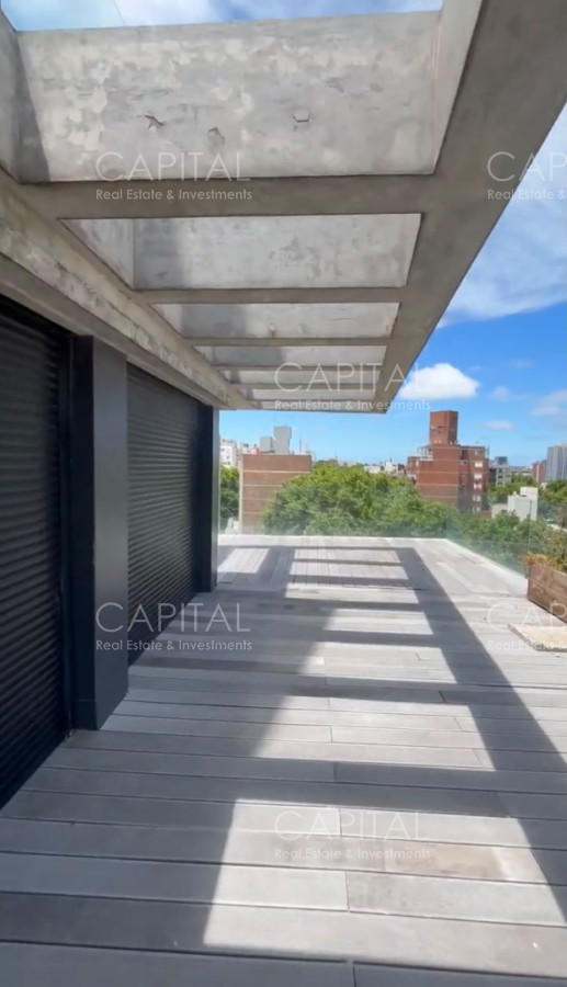 Alquiler de apartamento de dos dormitorios con gran terraza en Barrio Sur
