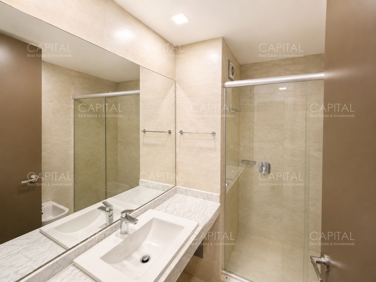 Apartamento de Tres Dormitorios en Carrasco con Azotea y Parrillero · Foto 10
