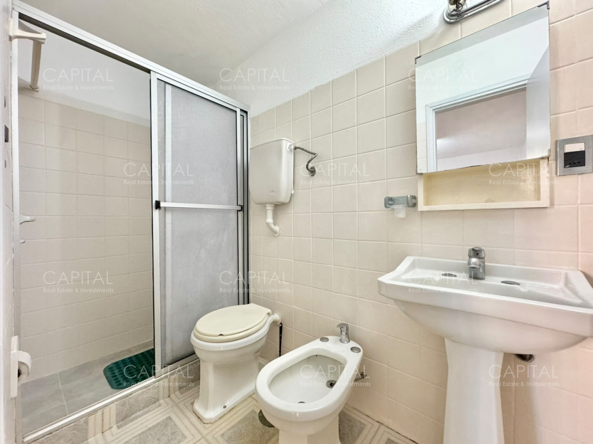 Apartamento en alquiler de un dormitorio con estacionamiento a frente a Montevideo Shopping zona Pocitos · Foto 8