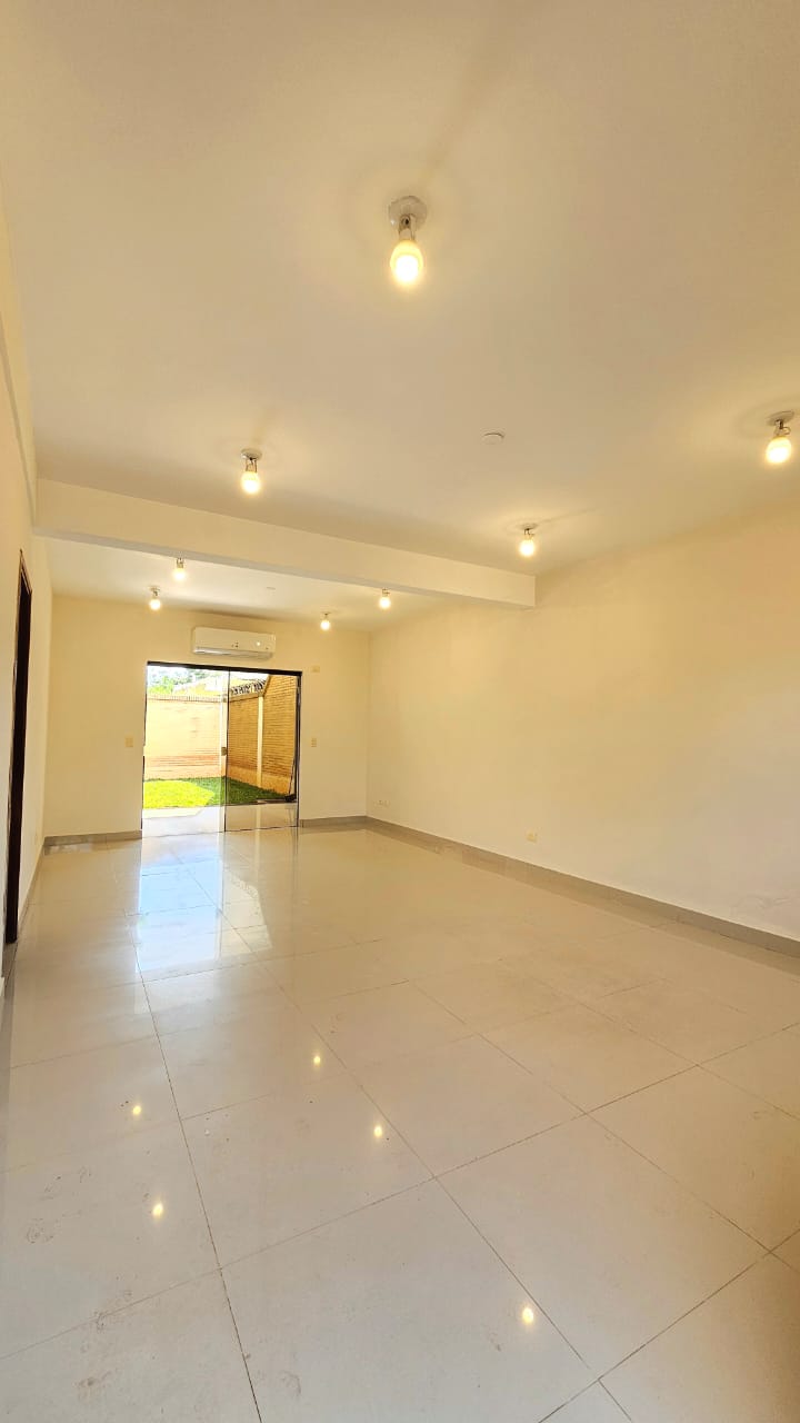 Alquiler De Duplex En Zona Rakiura Luque — foto 3