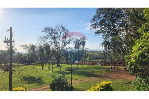 VENDO ESTANCIA GANADERA Y AGROPECUARIA EN PARAGUARÍ INVERSIÓN SEGURA Y RENTABLE — foto 2