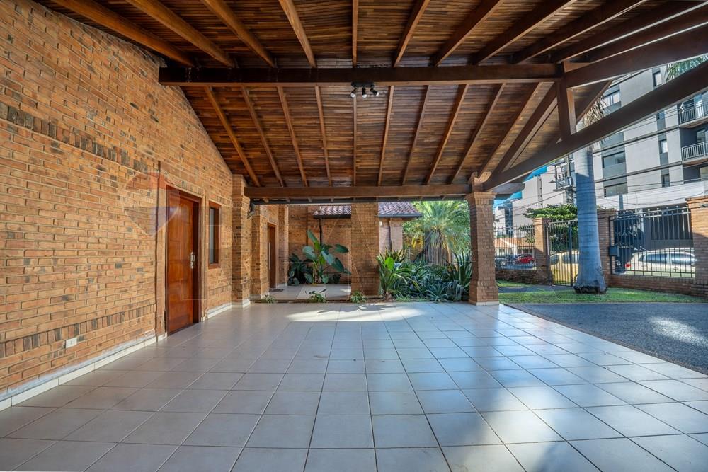 ALQUILO RESIDENCIA DE 4 DORMITORIOS EN LAS LOMAS — foto 3