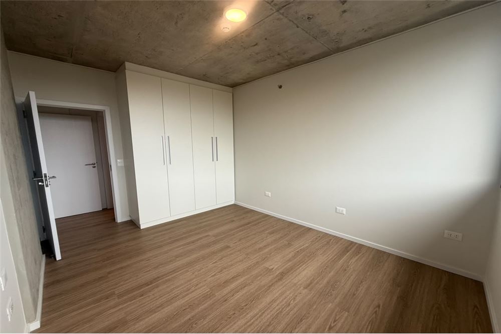 Departamento en alquiler en Los Laureles, Asunción — foto 2