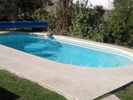 Excelente Propiedad Próxima Av. Uruguay Y Giannattasio En Muy Buena Ubicación