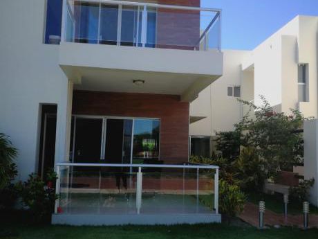 Condpminio Los Mangales Vendo Casa