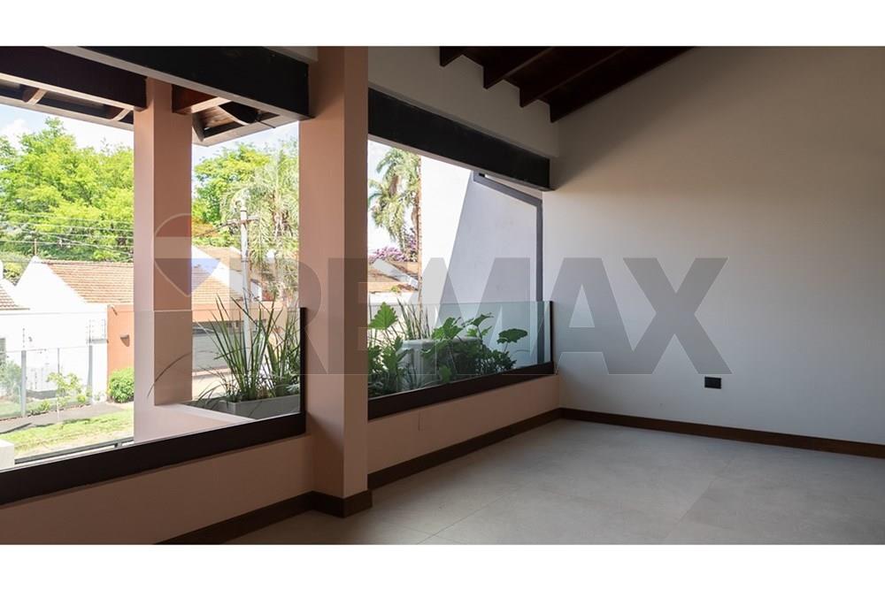 ALQUILO CASA PREMIUM EN MBURUCUYA — foto 3