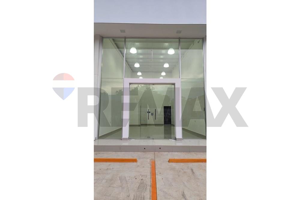 Local Comercial - Alquiler - San Lorenzo, Paraguay, No te quedes sin el tuyo! — foto 2