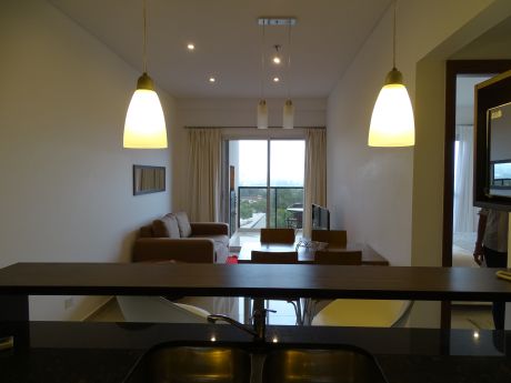 Alquiler Apto Con Muebles De Categoría Sobre Santa Teresa