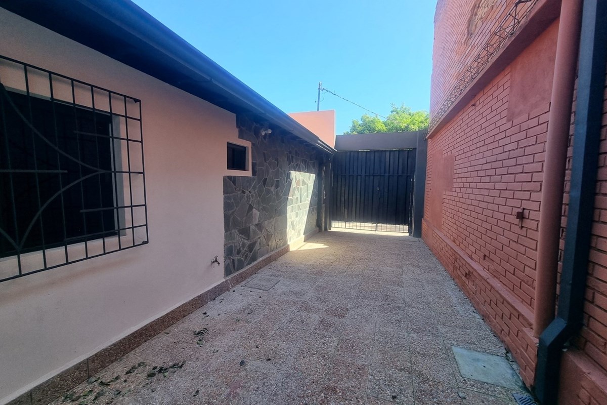 Casa-Alquiler-San Cristóbal, Asunción — foto 2
