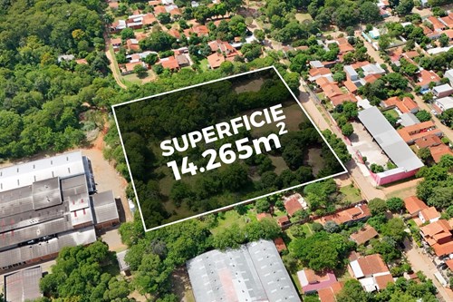 GRAN TERRENO DE 14.625 m2 en MRA - foto 2