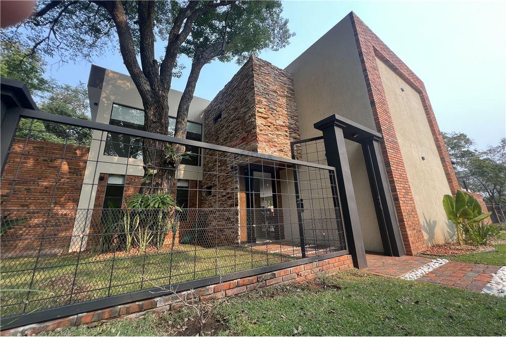 En venta moderna casa totalmente equipada en San Bernardino — foto 3