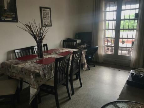 Oportunidad En Brazo Oriental, 2 Dormitorios!