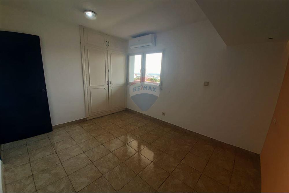 Departamento - Venta - Encarnación, Itapúa, Paraguay — foto 2