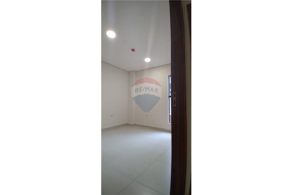 Departamento - Alquiler - San Lorenzo, Paraguay — foto 3