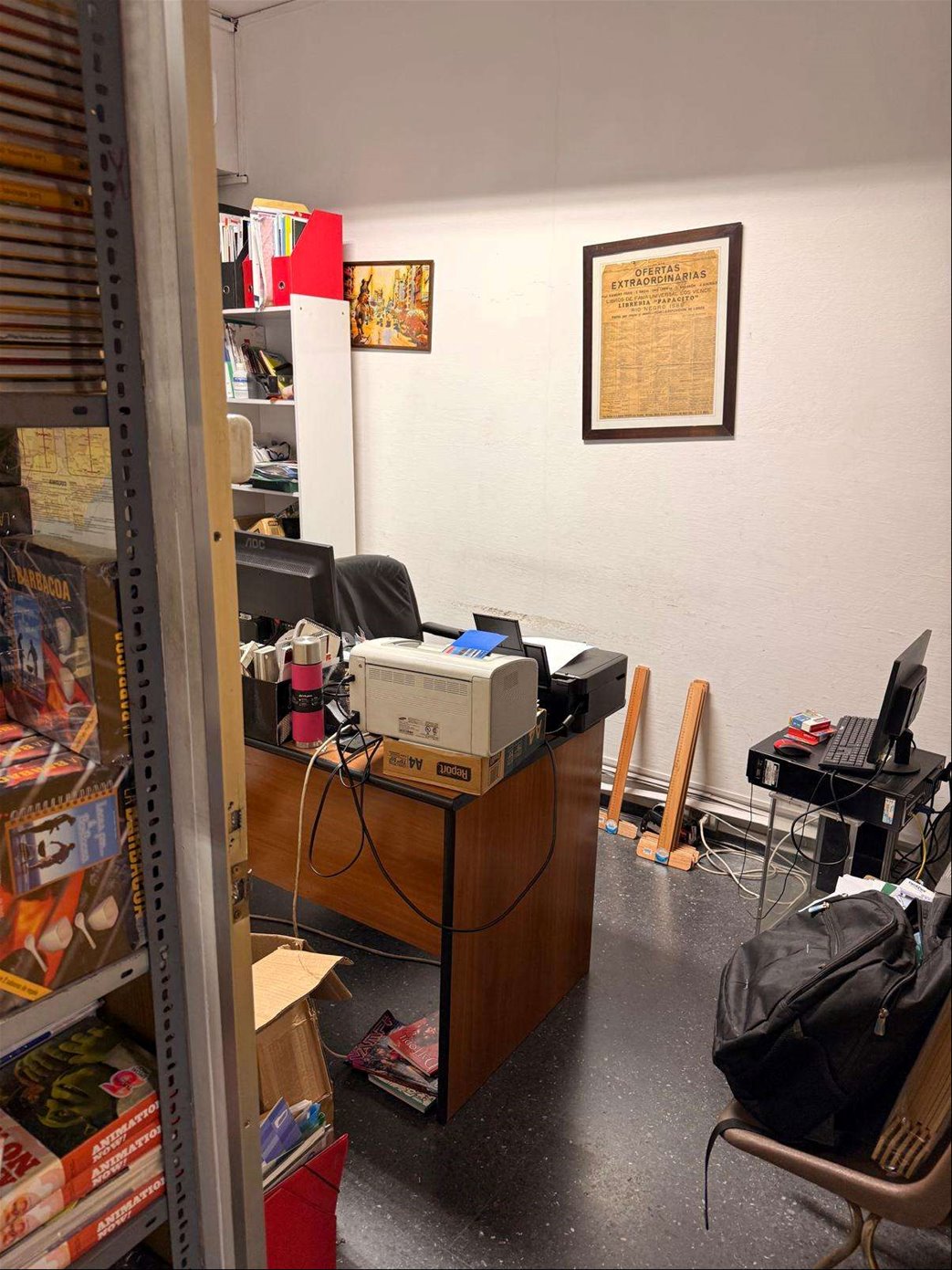 Se alquila importante Local Comercial en Centro en 18 de julio · Foto 2
