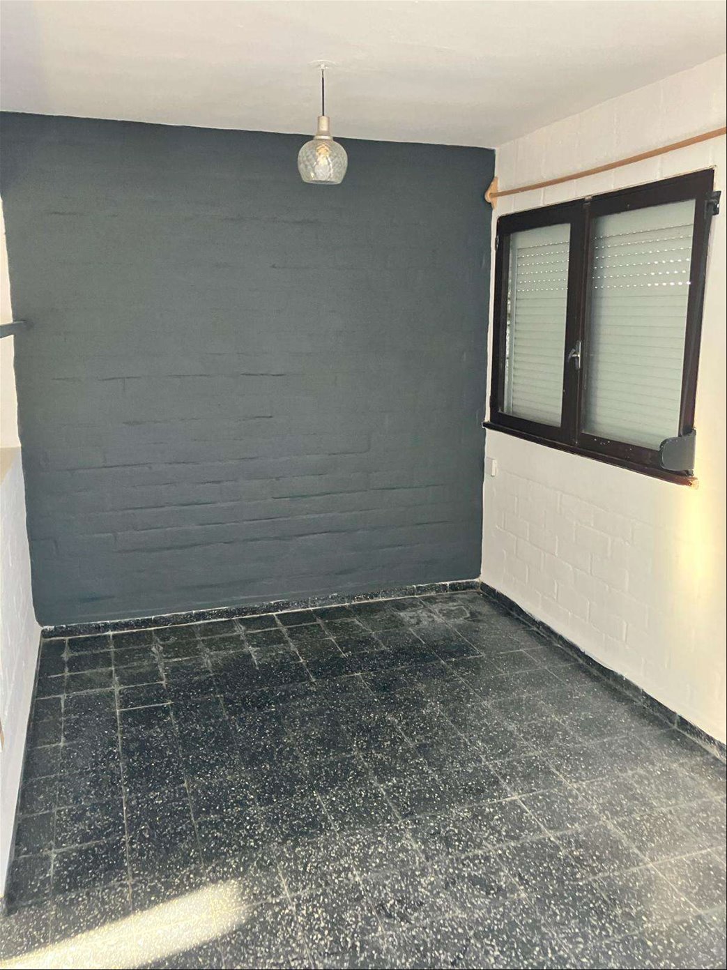 Se alquila casa de tres dormitorios en libertad San José. · Foto 5