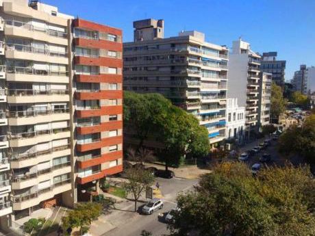 Apartamento De Un Dormitorio En Alquiler En Pocitos
