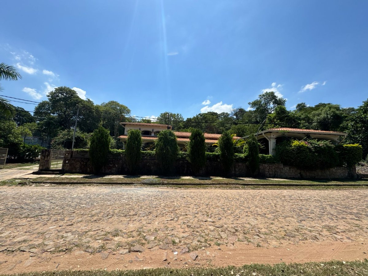 Residencia Premium de 700 m² | Piscina + Pádel sobre 3.250 m² — foto 3