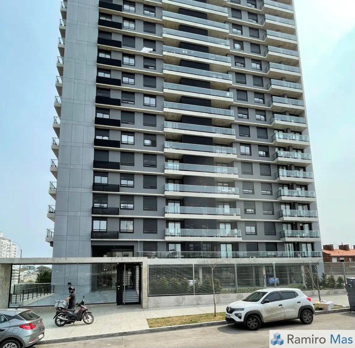 Apartamento en alquiler c/ cochera en Estrella de Malvin