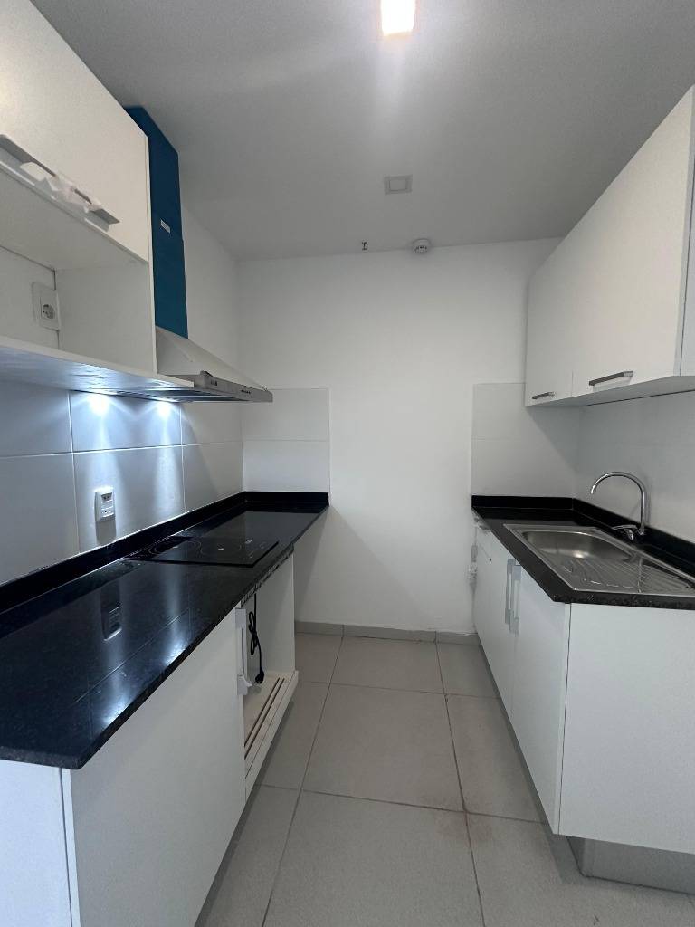 VENDO DEPARTAMENTO DE DOS DORMITORIOS EN BARRIO LA CATEDRAL DE ASUNCIÓN! — foto 3