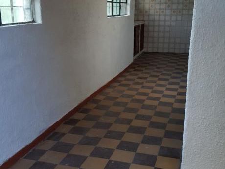 Vendo Casa Con 100 M De Terreno - Ph