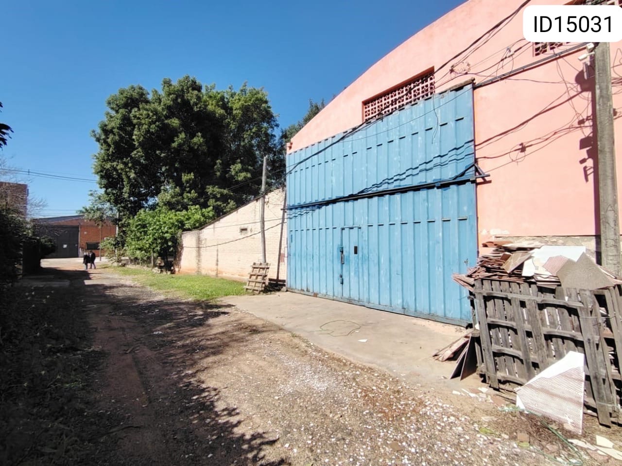 ALQUILO TINGLADO EN MARIANO ROQUE ALONSO — foto 3
