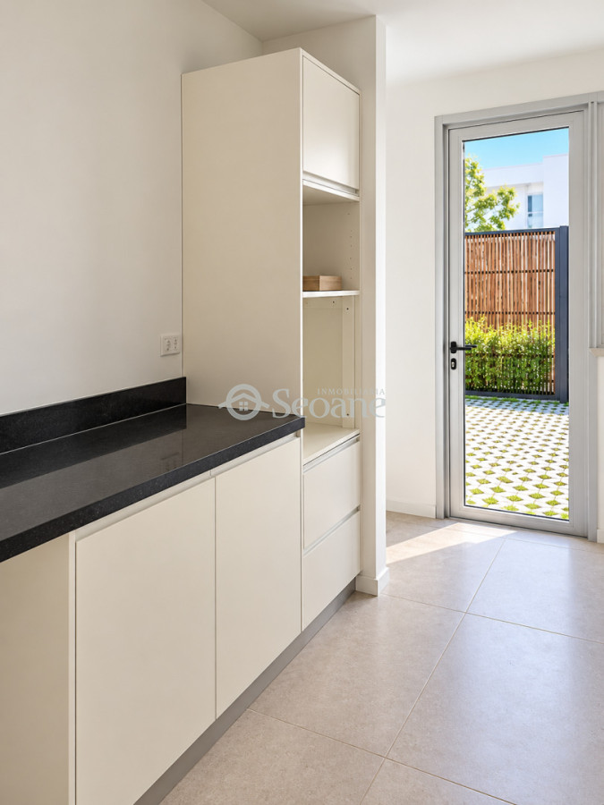 Apartamento Exclusivo, Gran Metraje Con Vista Al Lago, parrillero exclusivo · Foto 8
