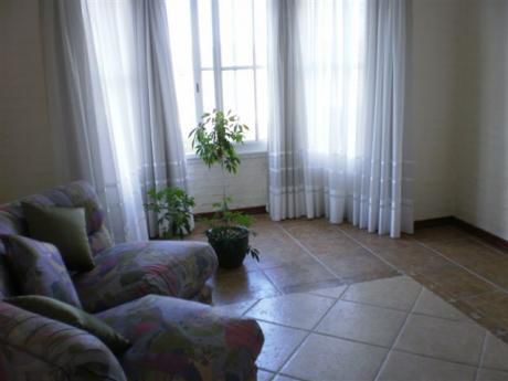 Gran Casa En Venta En Colinas De Carrasco