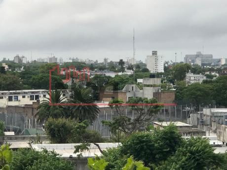 A Pasos Del Nuevo Centro Shopping
