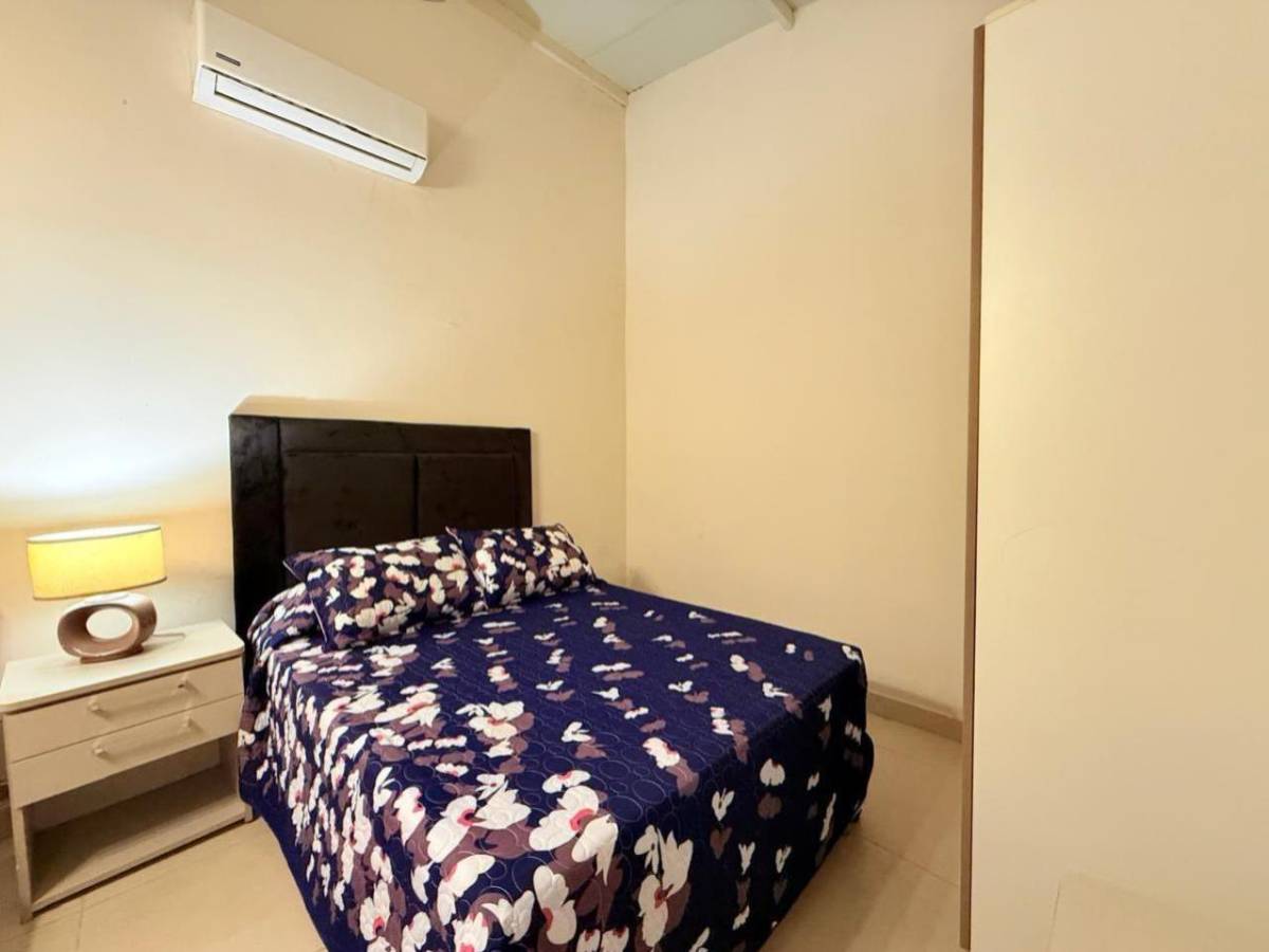 VENDO CASA DE ESTILO CONTEMPORANEO EN SAN BERNARDINO — foto 3