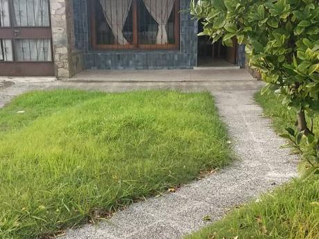 Vendo Buena Casa De Dos Dormitorios