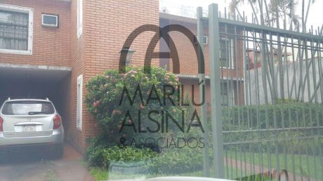 ¡casa Sobre Gral. Garay!!