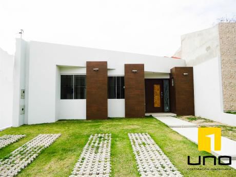 Casa En Venta Condominio Los Parques 2 (urubo),