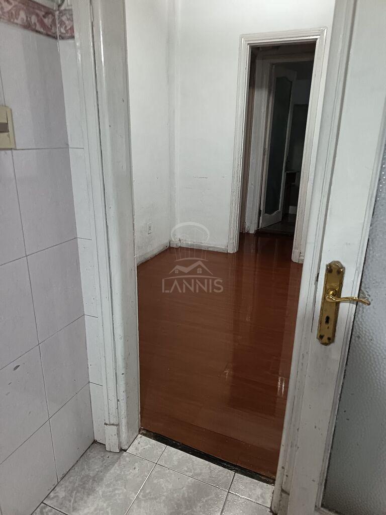 Apartamento De 3 Dormitorios En Alquiler En Barrio Sur Ref.1960 · Foto 8