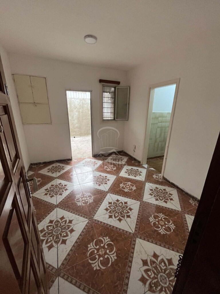 LA COMERCIAL REF Y2153  Apartamento en alquiler (Martin Garcia y Democracia) Prox varias Avenidas