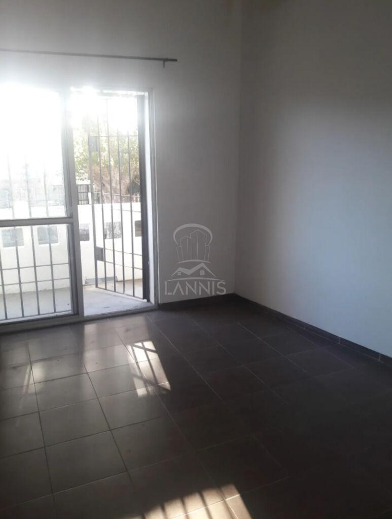 Apto en alquiler (San Martin y Juan José Quesada)