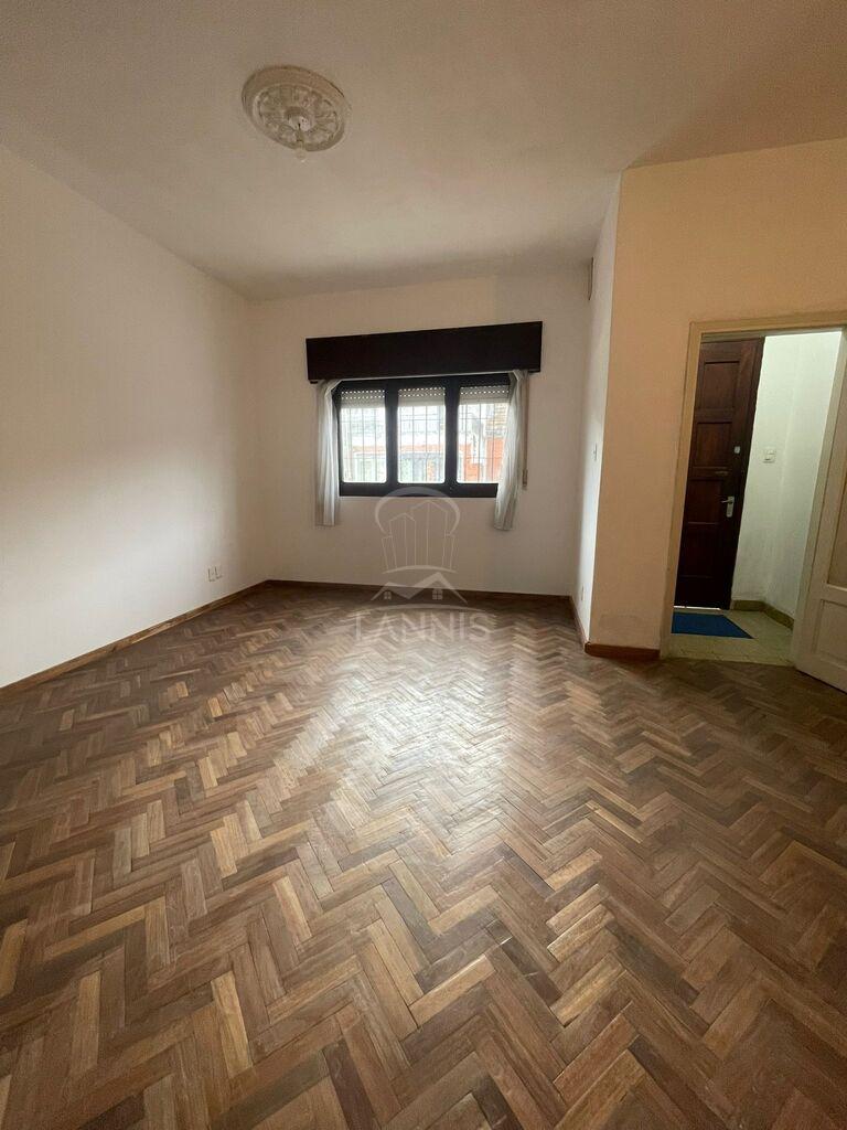 UNIÓN REF.D2185   Casa en Alquiler con 3 dormitorios