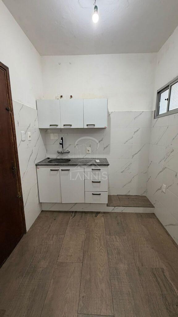POCITOS REF LV2220 Apartamento en alquiler (Baltasar Vargas y Timbó) a 1 cuadra y media de Av. Bras · Foto 5