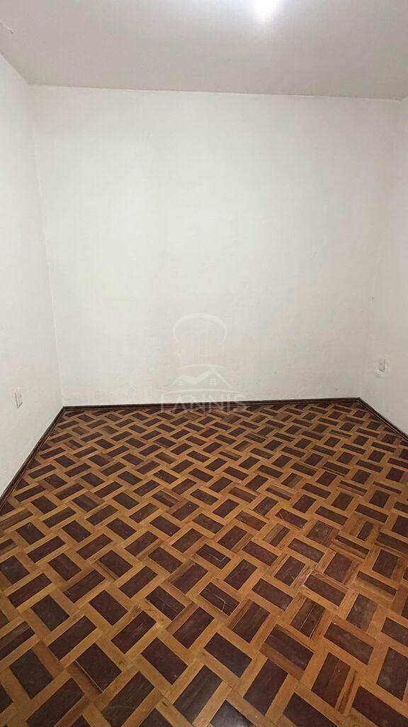 POCITOS REF LV2220 Apartamento en alquiler (Baltasar Vargas y Timbó) a 1 cuadra y media de Av. Bras · Foto 4