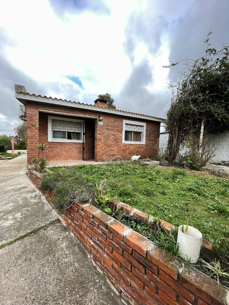 2 Casas En Venta En Punta De Rieles