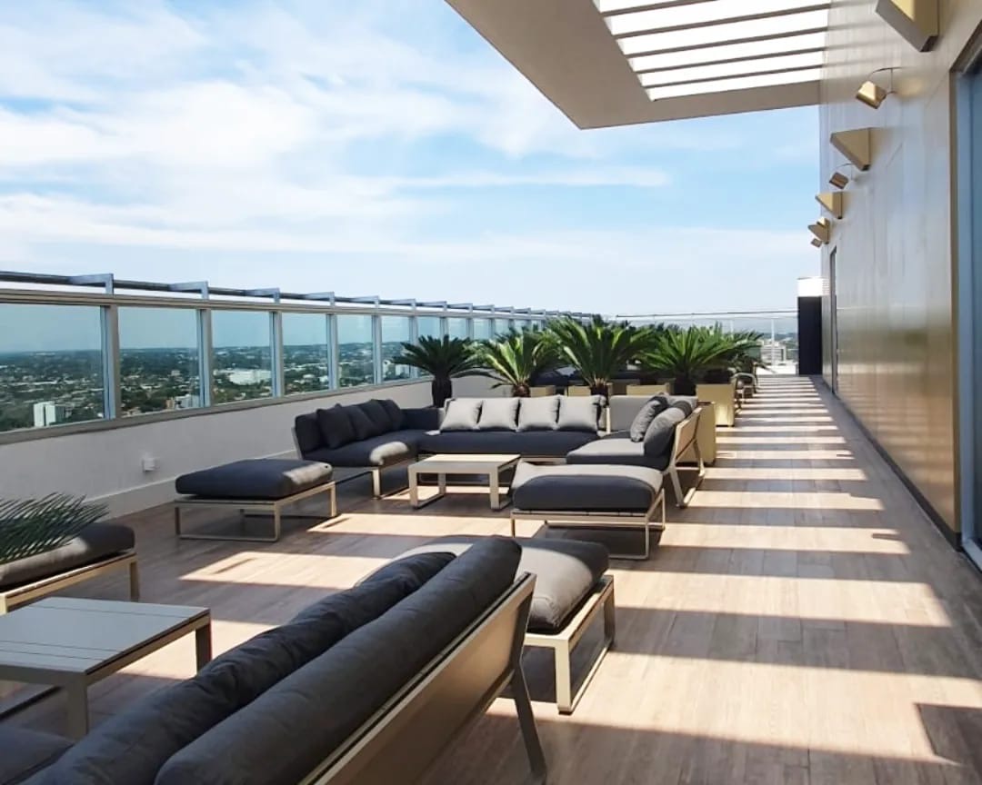 Exclusivo departamento amoblado 3 habitaciones Edificio Eminent* — foto 3