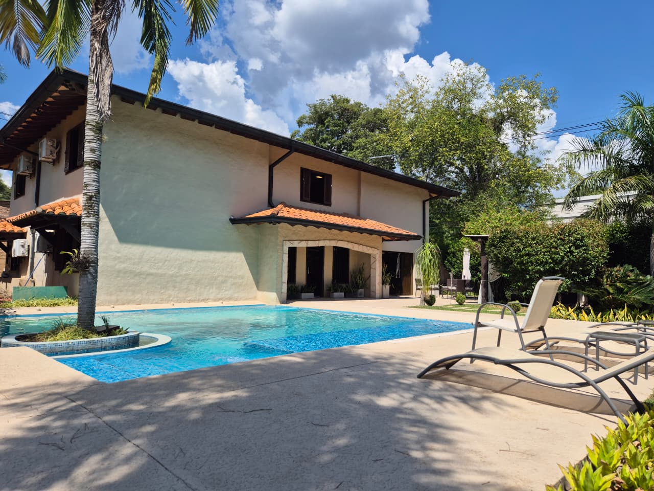 Vendo Casa en San Bernardino a 5 cuadras Náutico — foto 3