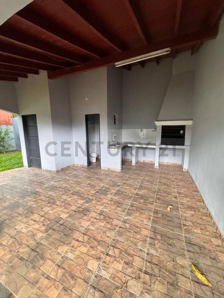 Venta de Casa en Villa Elisa, Central — foto 2