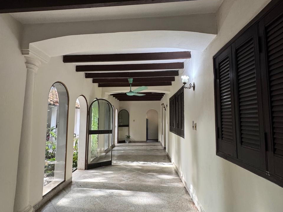 ALQUILO CASA EN CIUDAD NUEVA ASUNCIÓN — foto 3