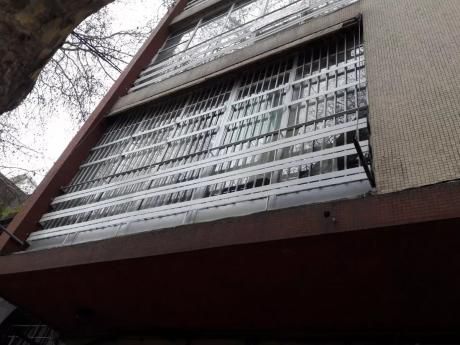 Alquile En Centro 2 Dorm. Con Opcion A Garage