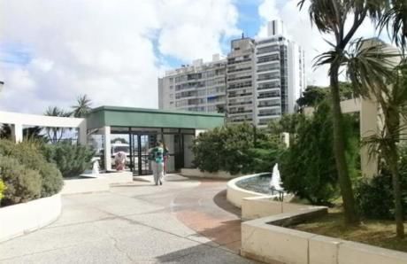 Espectacular Apto En El Buceo Con Garage !!!!