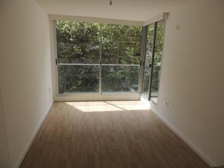Estrene En Cordón Apartamento De 1 Dormitorio. Todo Frente.