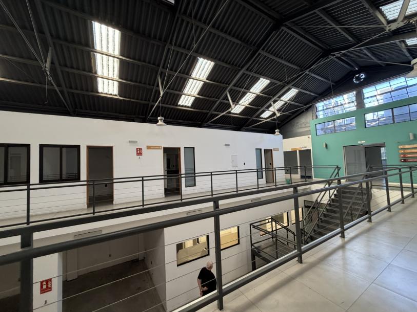 Alquiler | Importante local corporativo de 1.475 m² sobre Av. Gral. Flores · Foto 11