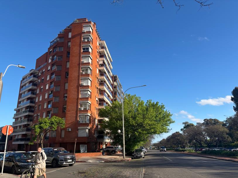 BR. ARTIGAS Y GARCIA CORTINAS - GOLF - IMPECABLE 1D · Foto 1